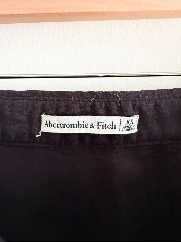 Abercrombie & Fitch Wool Plaid Wrap Mini Skirt Size XS - Image 4