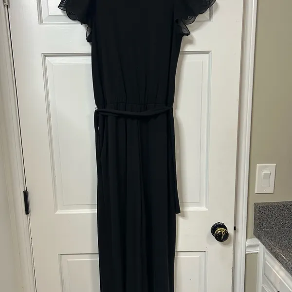 Express Classic Black Jumpsuit with Lace Sleeves - Image 5