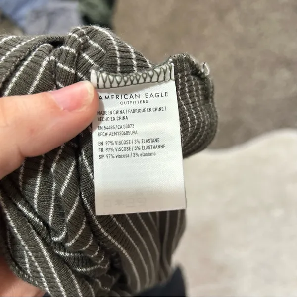 5/$30 🎈 American eagle outfitters small striped ribbed tank top - Image 4