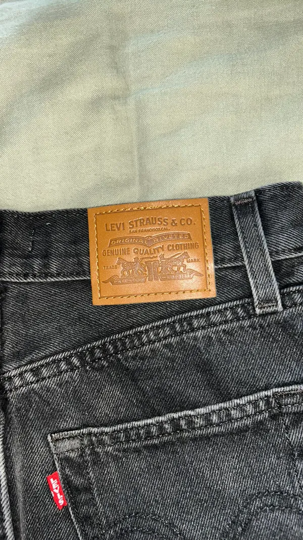 Levi’s Mini Denim Skirt - Image 6