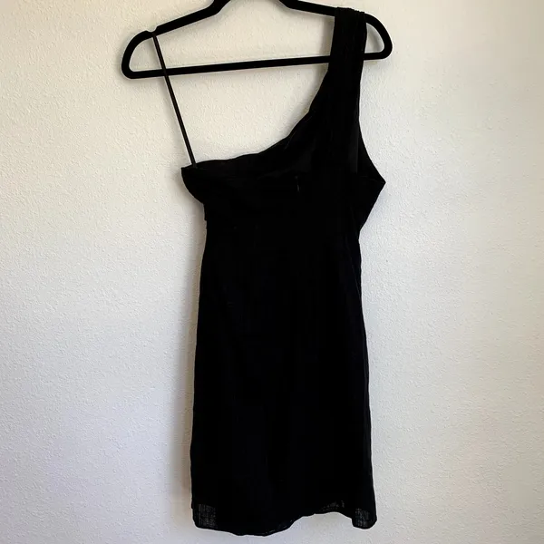 Here Comes the Sun One Shoulder Linen Blend Mini Dress in Black - Image 2