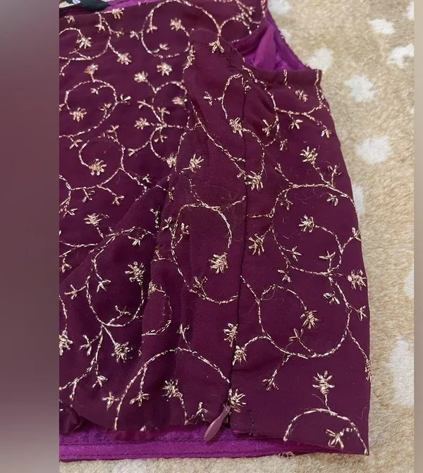 Indya magenta purple gold embroidered crop tank blouse women’s size XL - Image 5
