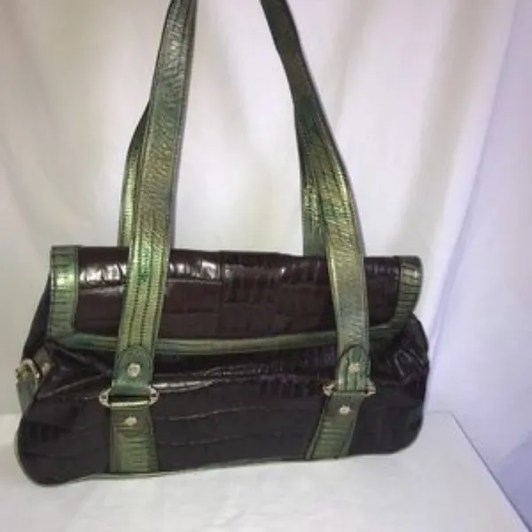 Anne Klein drk brown & green leather purse - Image 2
