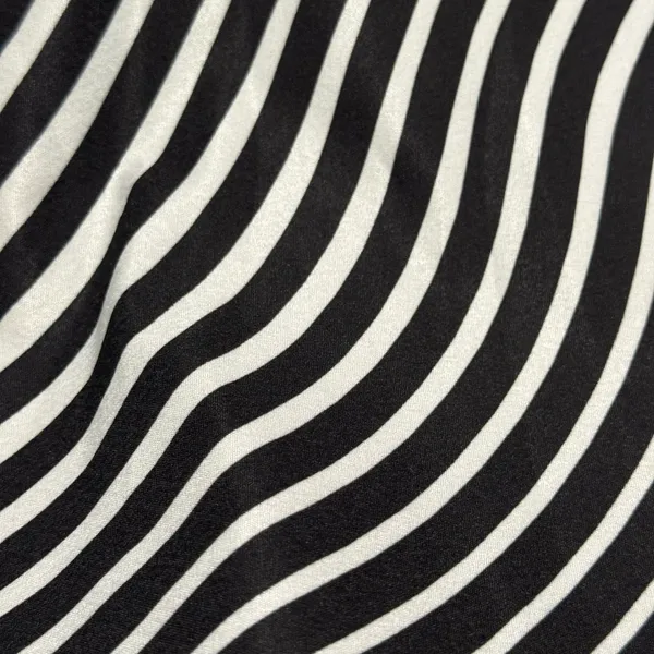 PUMA Sport Lifestyle Black White Striped Athletic Skort Women’s Size 8 - Image 7