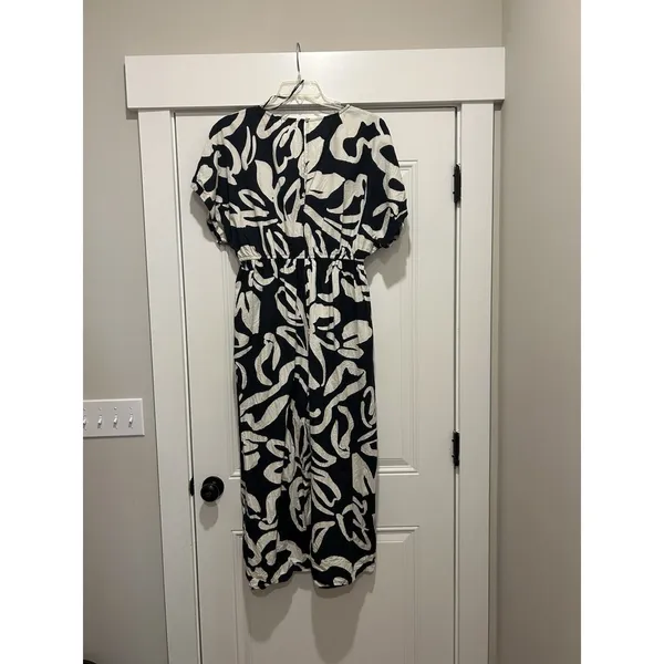 World Market Black White Boho Print Wide Leg Jumpsuit V-Neck Short Sleeve Pocket - Image 8