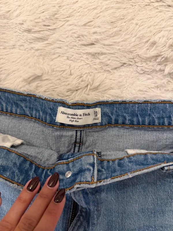 Abercrombie Mom Shorts High-Rise - Image 2