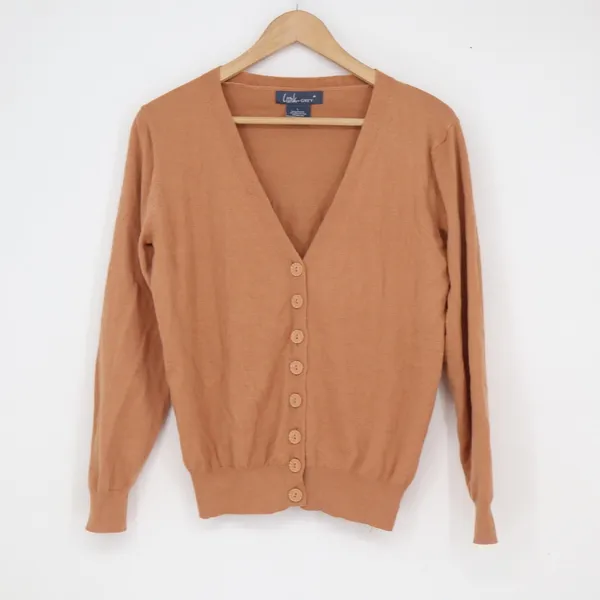 Lark & Grey Tan V-Neck Button Front Cardigan Sweater Large - Image 2
