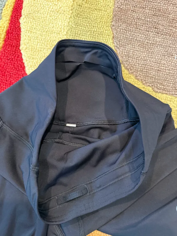 Lululemon Base Pace High Rise Bike Shorts Running 8” Inseam Black Nulux Size 6 - Image 4