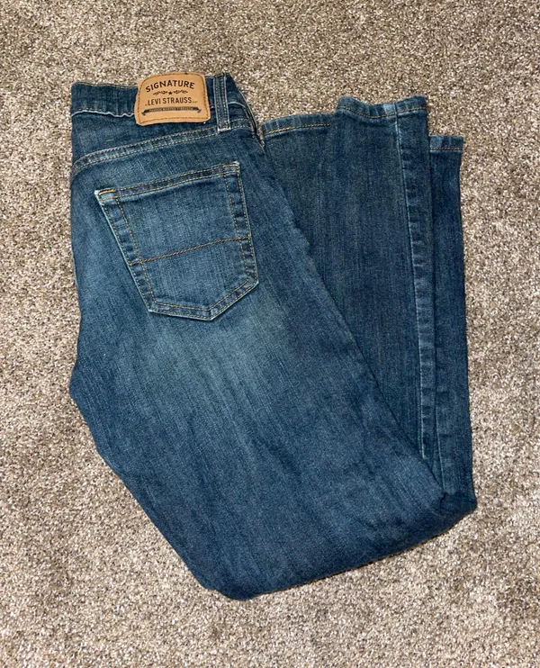 Levi Jeans  - Image 2