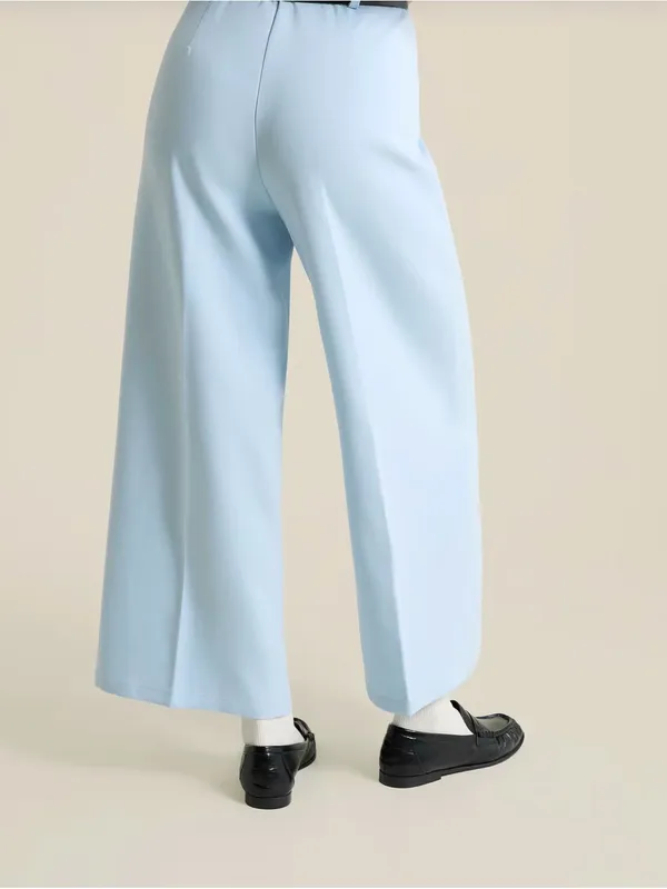 Etam Cropped Trousers - Image 2