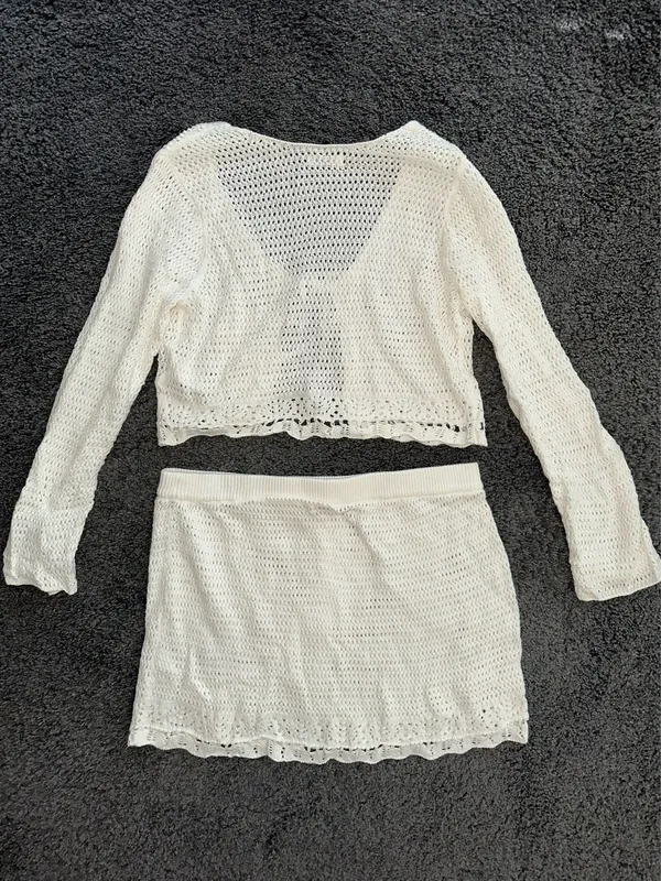 Hollister Crochet Coverup Set - Image 3