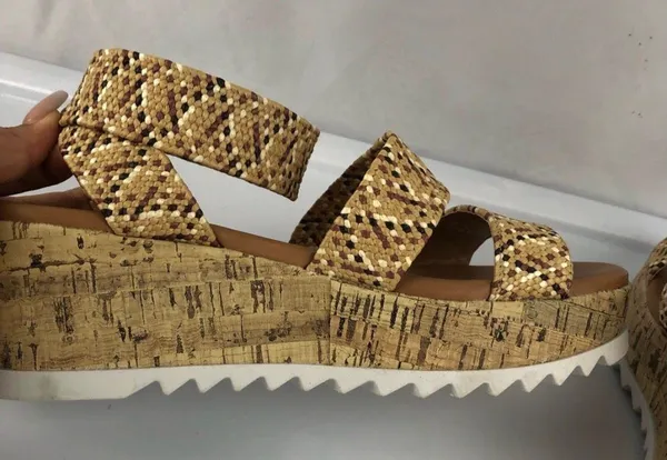 Classic platform heels Tan Size 7 - Image 6