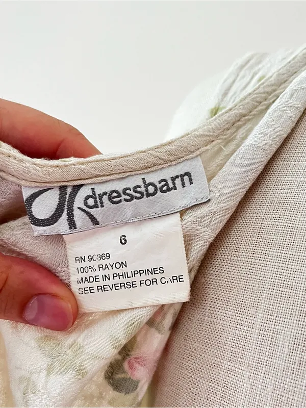 Dress Barn Vintage Sleeveless Cream Floral jacquard Midi Dress with Pink Roses - Image 5