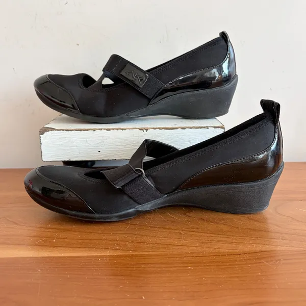 Anne‎ Klein Sport Womens Black Wedge Mary Jane Shoes AKBYTHEWAY 6.5M Patent Trim - Image 2