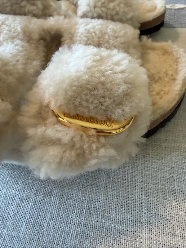 New Birkenstock Arizona Big Buckle Shearling Sandal Teddy Eggshell Size 41 US 10 - Image 10