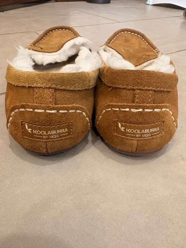 Koolaburra by UGG Cozy Suede Slippers - Image 5