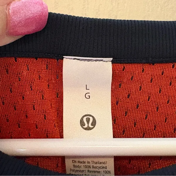Lululemon Double-Layered Mesh Reversible Tank. NWT SZ Large TRNV/ATRU - Image 3