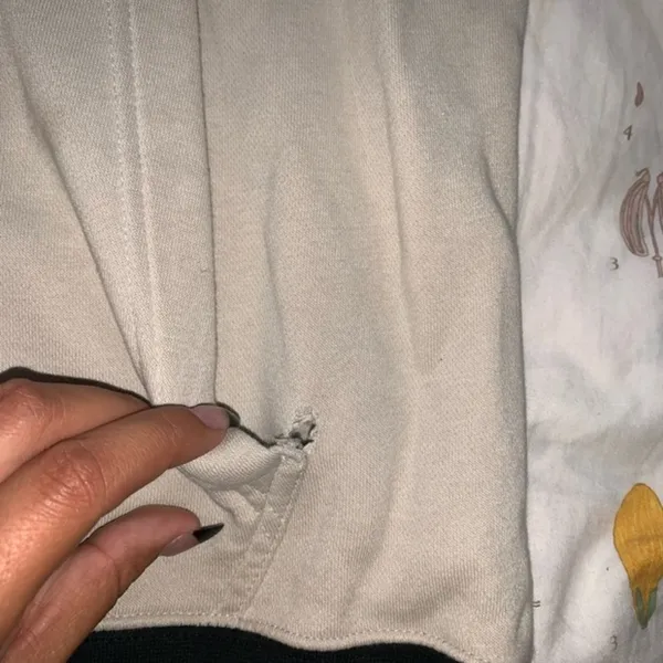 Nike pullover - Image 2