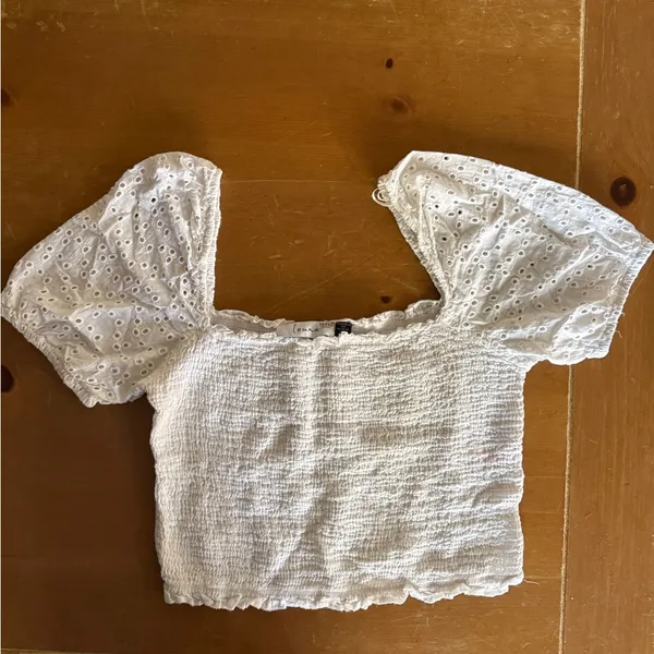 Louna White Eyelet Puff Sleeve Blouse Size M - Image 2