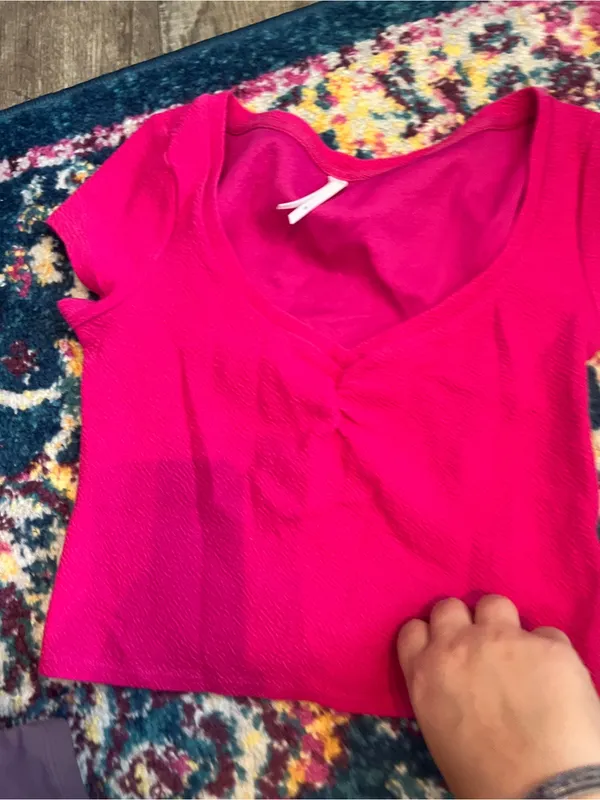 Anthro cinched front Women’s Short Sleeve Scoop Neck Top - Fuchsia Pink - Image 6