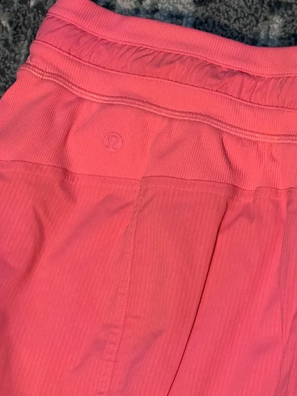 Lululemon Dance Studio High-Rise Shorts 3.5" Sakura Pink 10 - Image 5