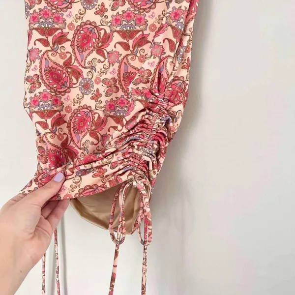 Tiger Mist Rue Mini Skirt in Paisley Size XS Ruched Adjustable Sides - Image 3