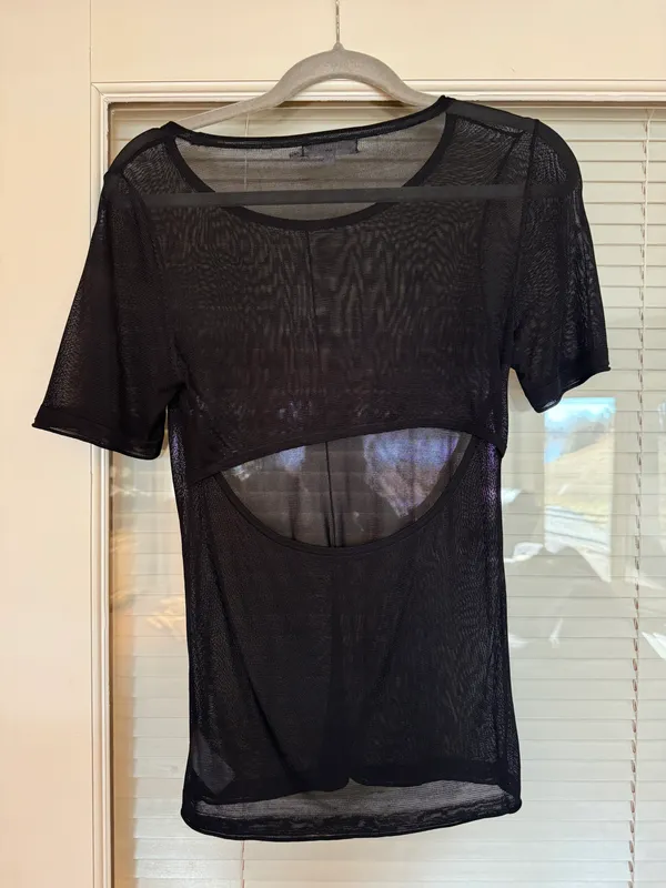 Good American T-shirt - Image 3