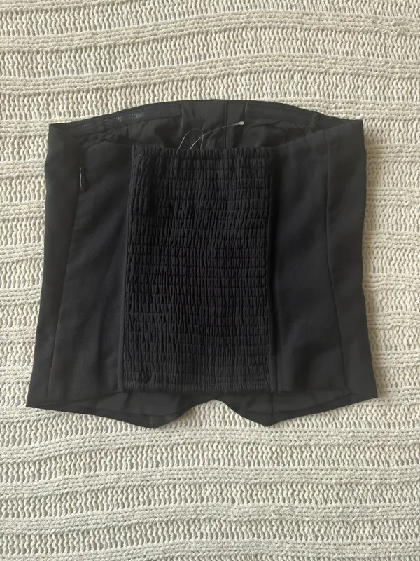 NWOT Abercrombie Black Strapless Corset style Top XXS - Image 2