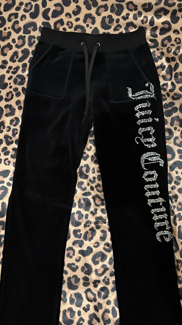 Juicy Couture Velour Tracksuit Vintage Two-Piece - Image 6
