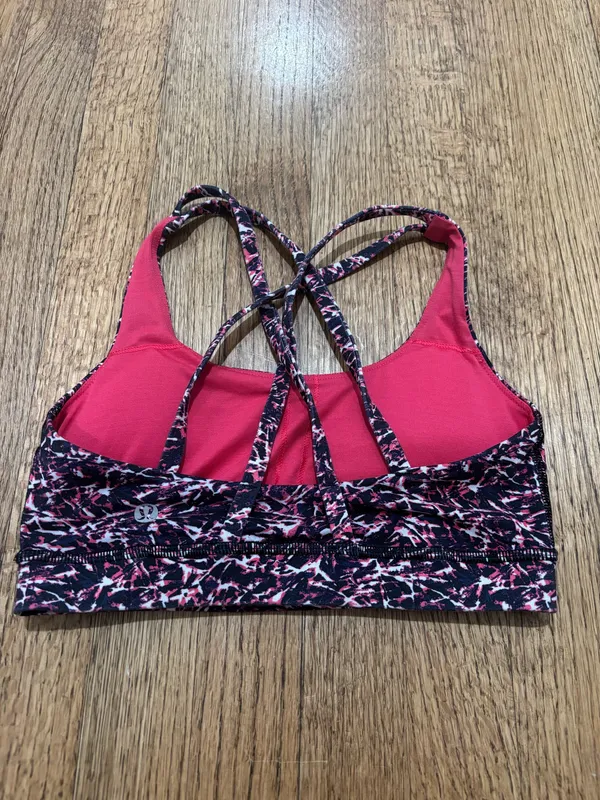 Lululemon Sports Bra Size 4 - Image 2