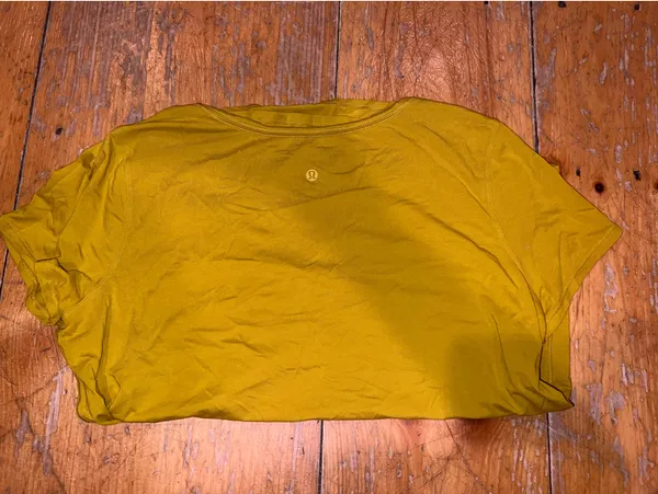 Lululemon Athletic Top Women’s - Image 2