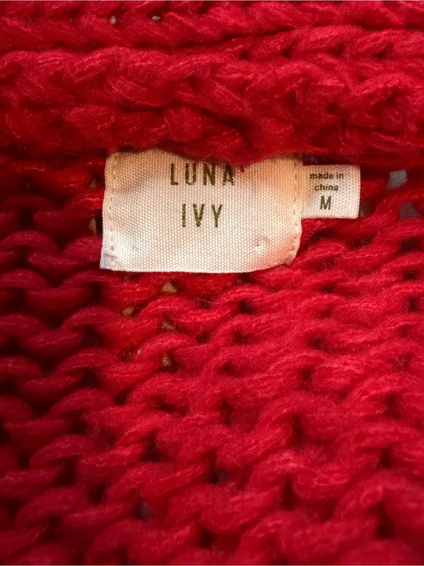 Red V-Neck Floral Appliqué Knit Cardigan Sweater - Image 7
