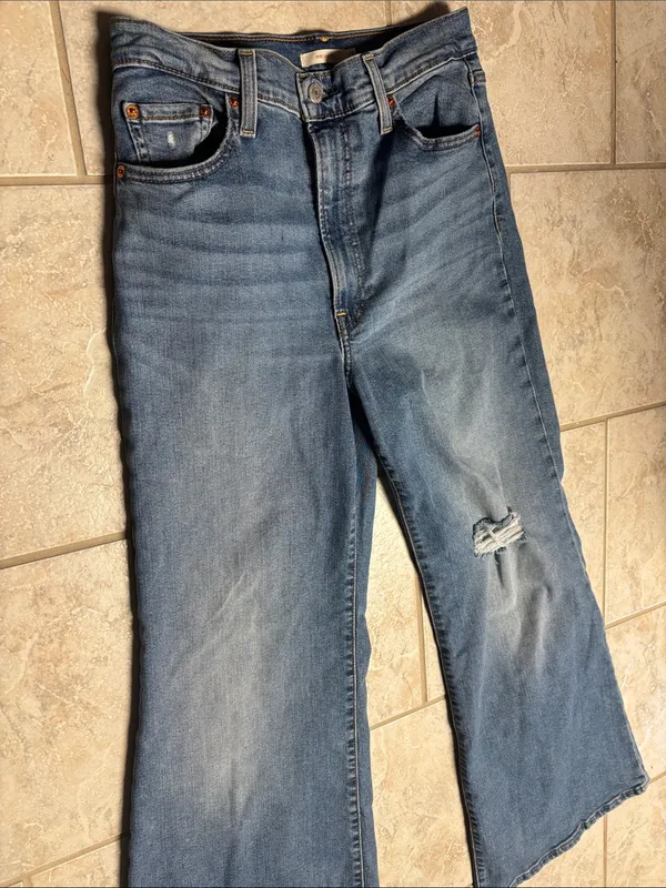Levi “Ribcage Bell” Jeans - Image 4