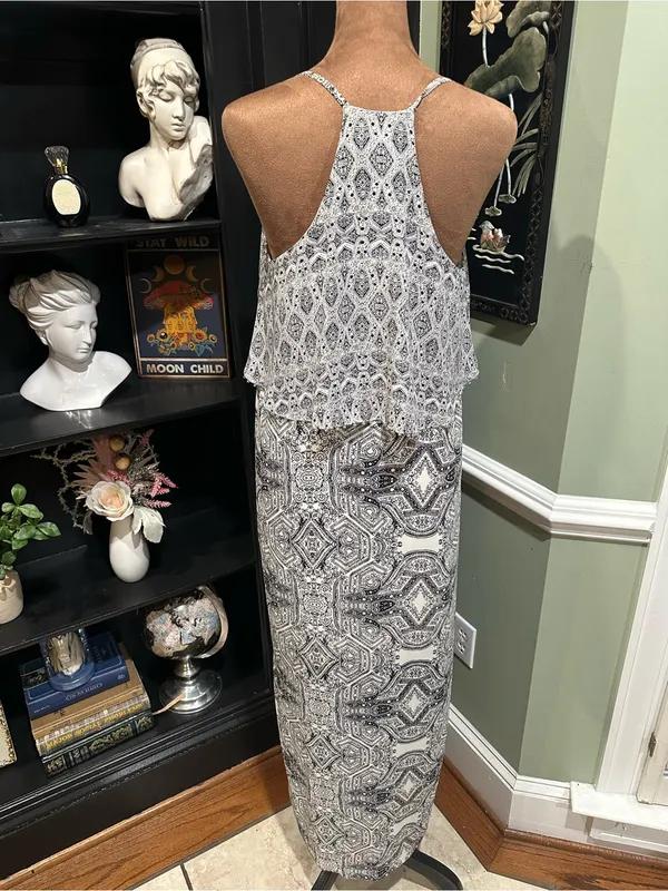 Anthropologie Vanessa Virginia Fliese Maxi Dress – Size 4 - Image 6