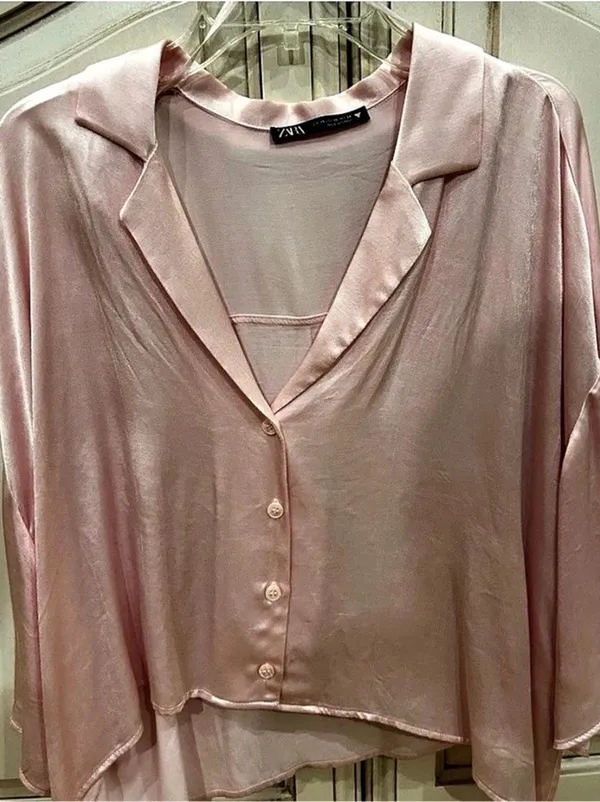 Zara pink satin effect crop top button up Size XS - Image 4