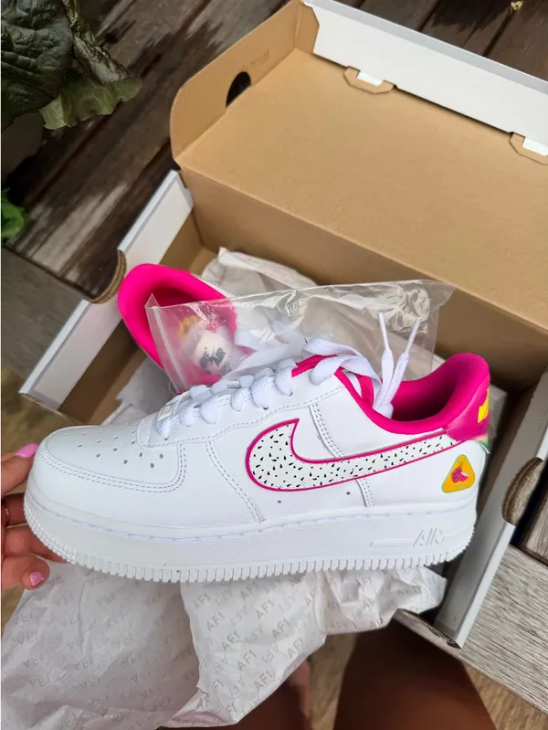 Nike Air Force - Image 4