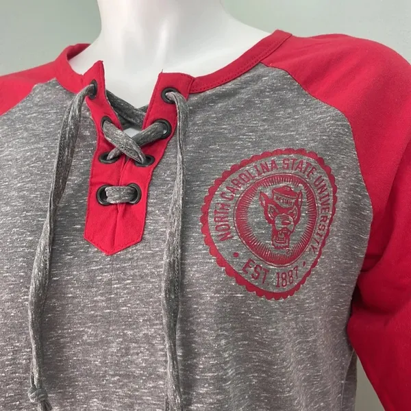 College Corner North Carolina NC State Wolfpack Baseball Tee NEW - Image 2