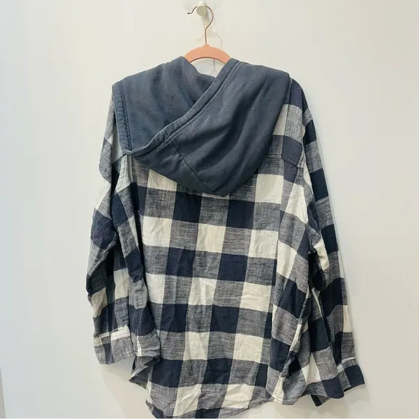Oversized flannel hoodie from Time and Tru gray white size 3X - Image 4