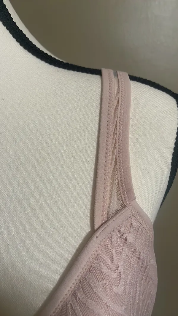 Adore Me Bra Sz 34DDD Beige Padded Underwire Feminine Sheer Strap Detail - Image 3