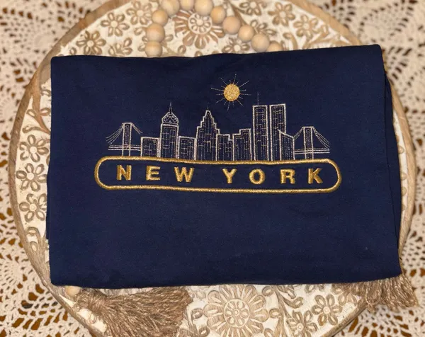 Fruit of the Loom New York Graphic Tee - Image 2