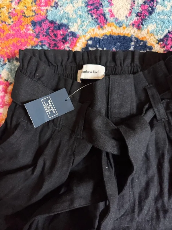 ‼️NEW‼️ Abercrombie and fitch Linen shorts high waisted tie waist - Image 2