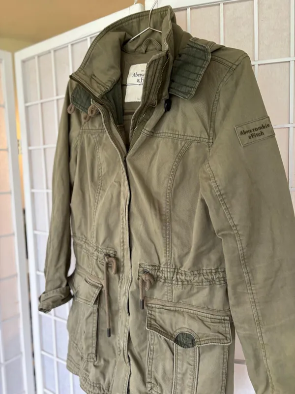 Abercrombie and Fitch Army Jacket L - Image 2