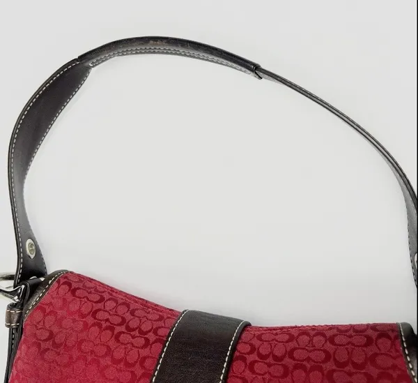 RARE Vintage Coach Mini Soho Signature Red Jacquard Brown Leather Flap Buckle Shoulder Bag - Image 9