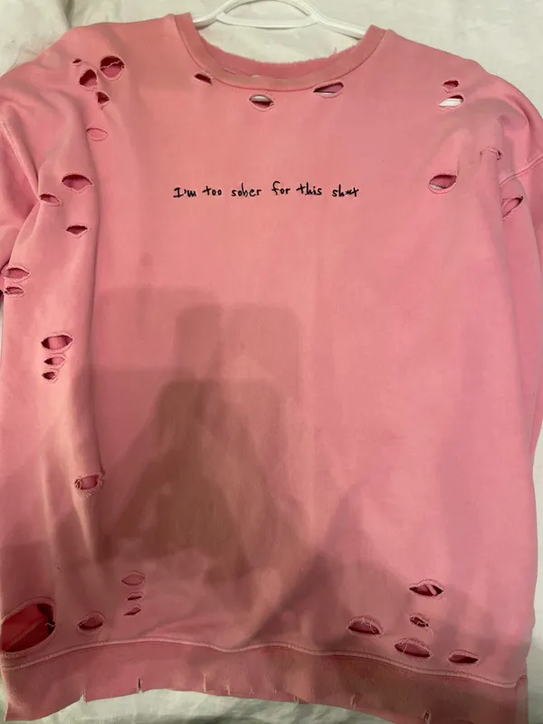 Cute pink sweatshirt - Image 2