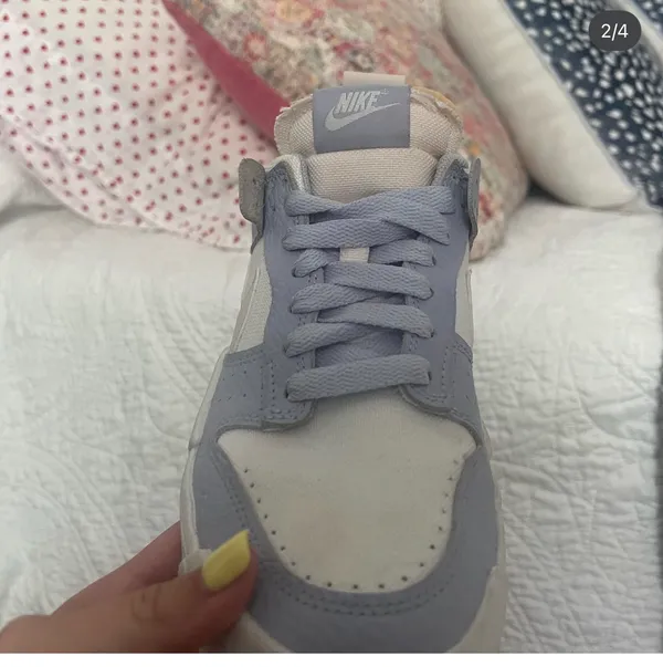 Nike Dunks Low - Image 3