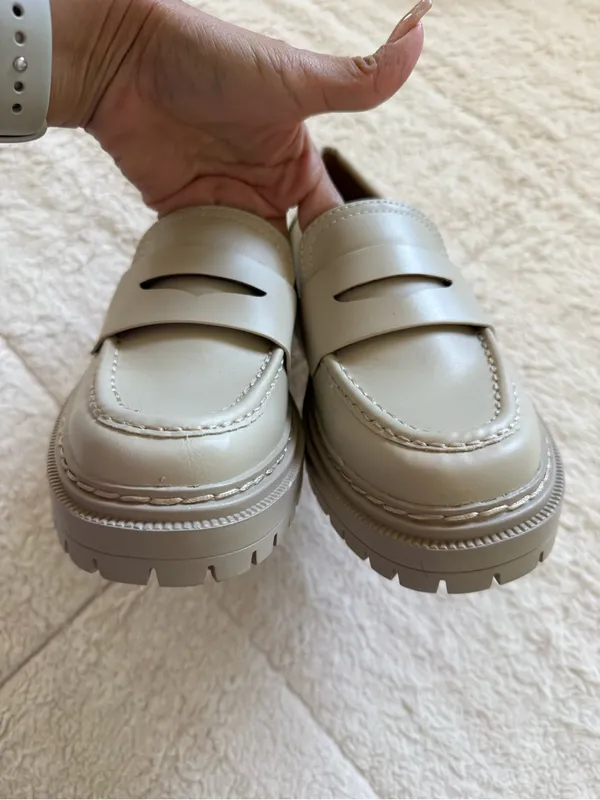 Cream Platform Penny Loafers Size 6 Chunky Lug Sole Preppy Y2K Brand New Shoes - Image 4