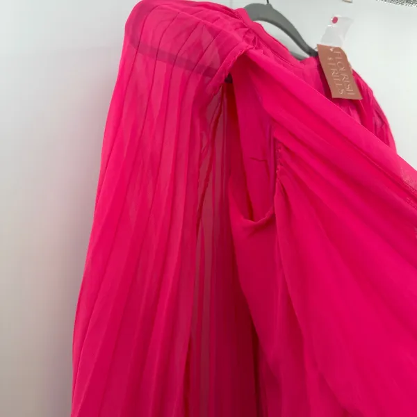Strut & Bolt Pleated Chiffon Cape Mini Dress Hot Pink Small NWT Party - Image 2