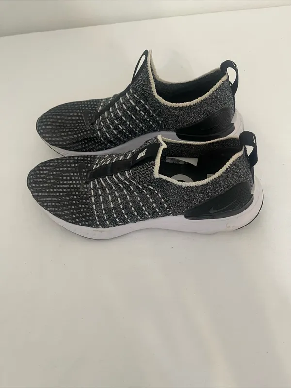 Nike Women’s Black and White Slip-On Knit Sneakers - Image 3