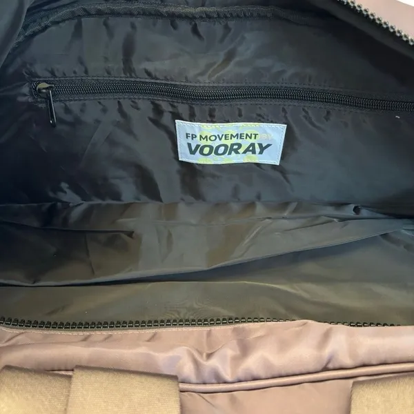 FP Movement x Vooray Studio Duffel Bag NWT Gunmetal Grey - Image 9