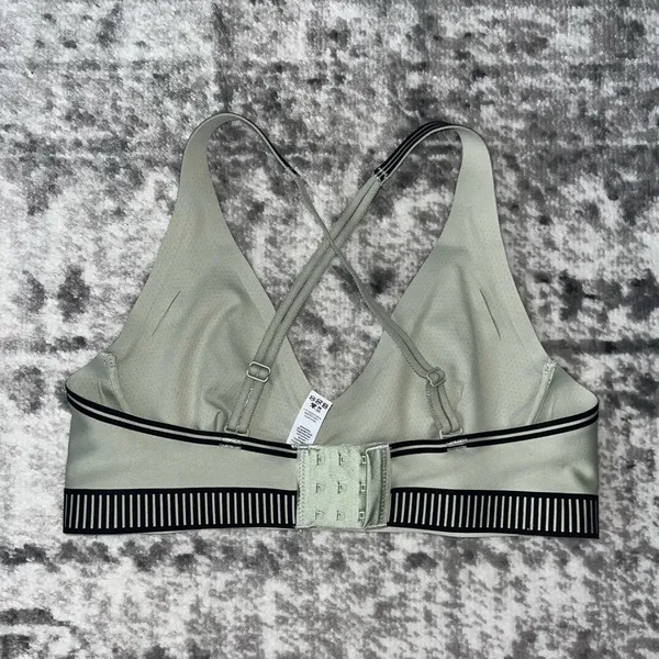 Alo Airlift Line Up Bra - Image 2